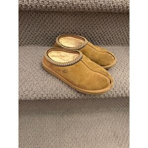 Uggs Chestnut Tasman Slippers, Kids size 5/Womens size 7